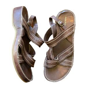 HUSH PUPPIES Brown Tooled Leather Sandals Size 9M